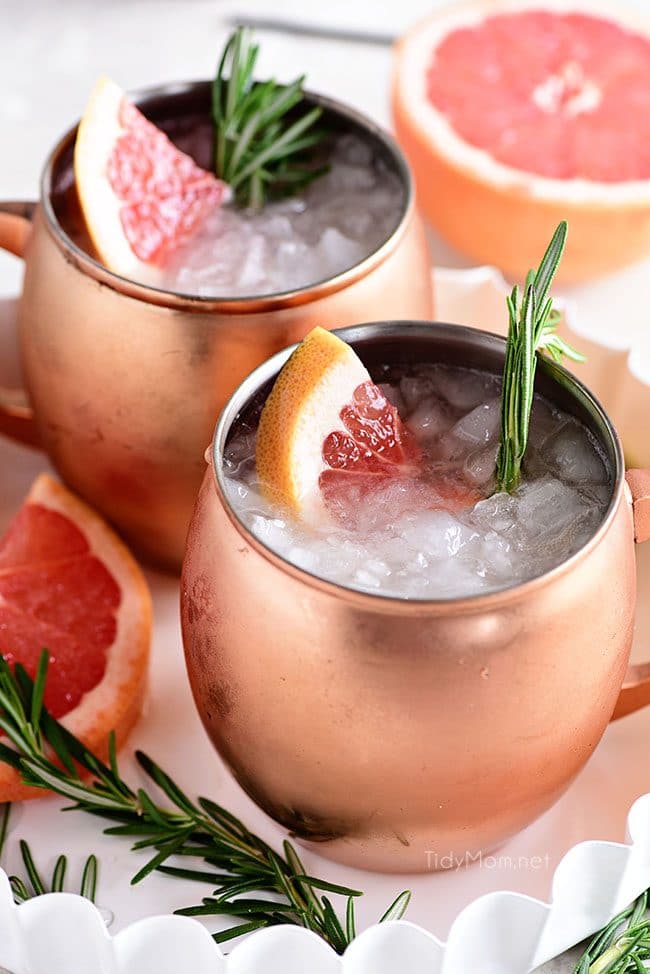 Fresh Grapefruit Moscow Mule cocktail in copper mugs