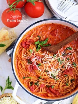 Easy One-Pot Spaghetti in a white pot