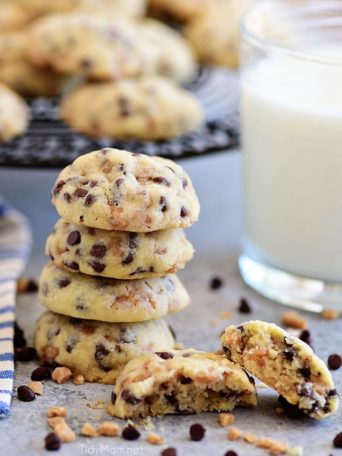 stack of Toffee Chocolate Chip Shortbread Cookies