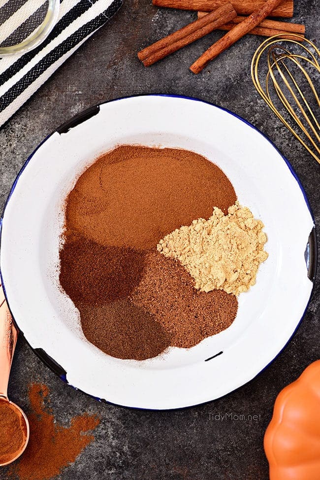 pumpkin pie spice ingredients in a bowl