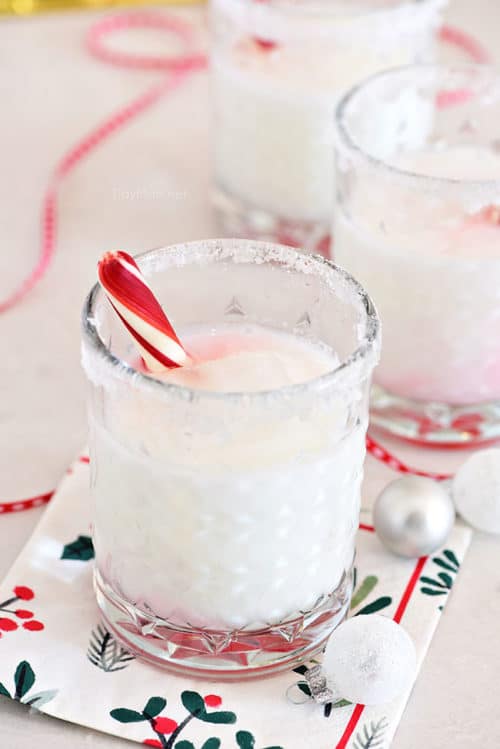 Snowflake Peppermint Cocktail - TidyMom®