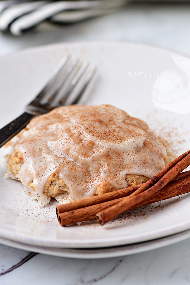 cinnamon raisin biscuit with sweet icing