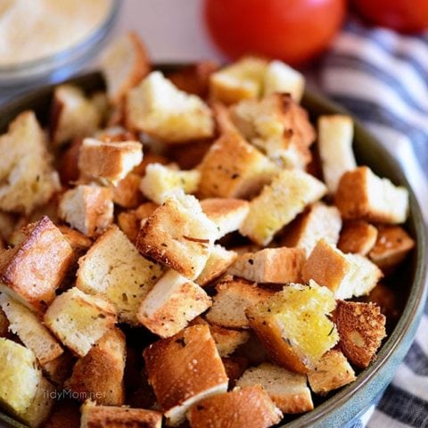 easy homemade croutons in a bowl