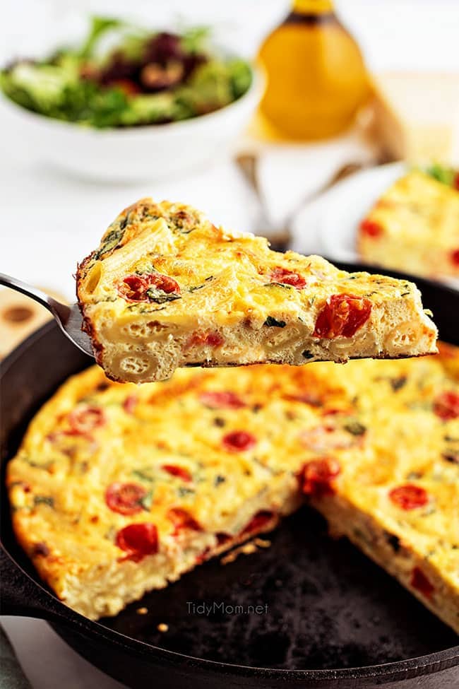 serving of frittata on pie server