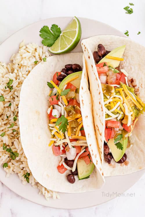 Fresh Avocado Tacos {VIDEO} - TidyMom®