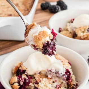 blackberry cobbler on a spoon