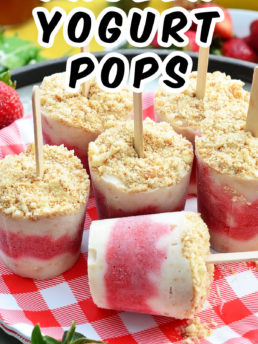 strawberry frozen yogurt pops