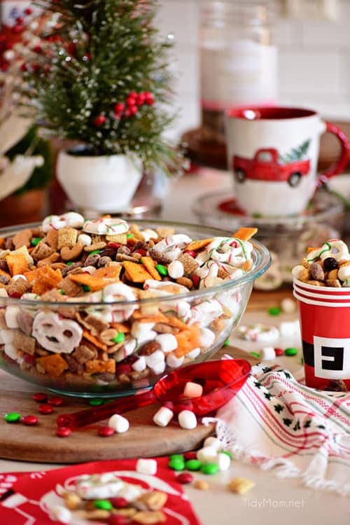 Christmas Snack Reindeer Trail Mix TidyMom®