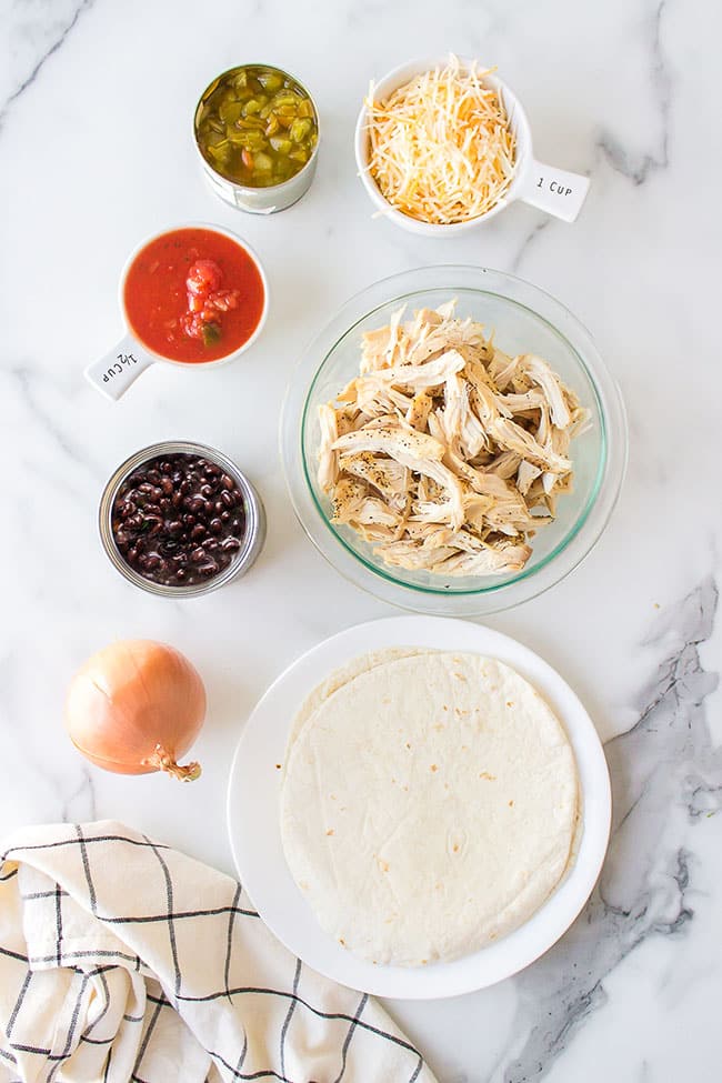 ingredients for Mexican pizza at home