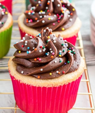 Easy Vanilla Cupcakes from scratch with chocolate frosting and sprinkles