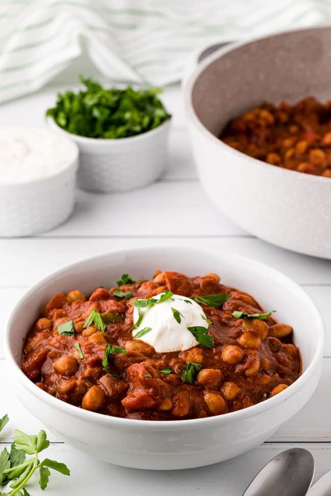 Flavorful Vegetarian Chili in a white bowl