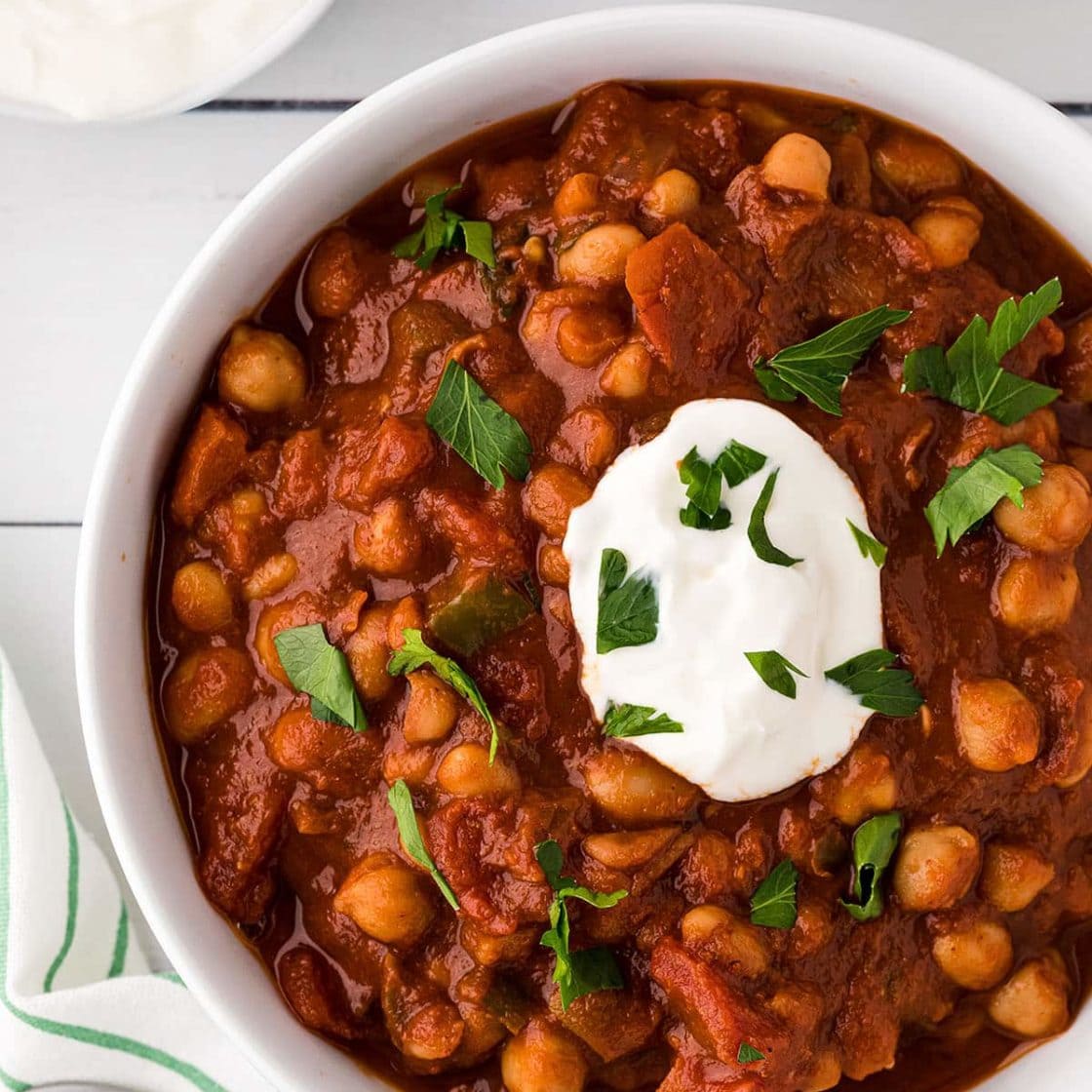 Smoky Vegetarian Chili & Fire Roasted Tomatoes TidyMom®
