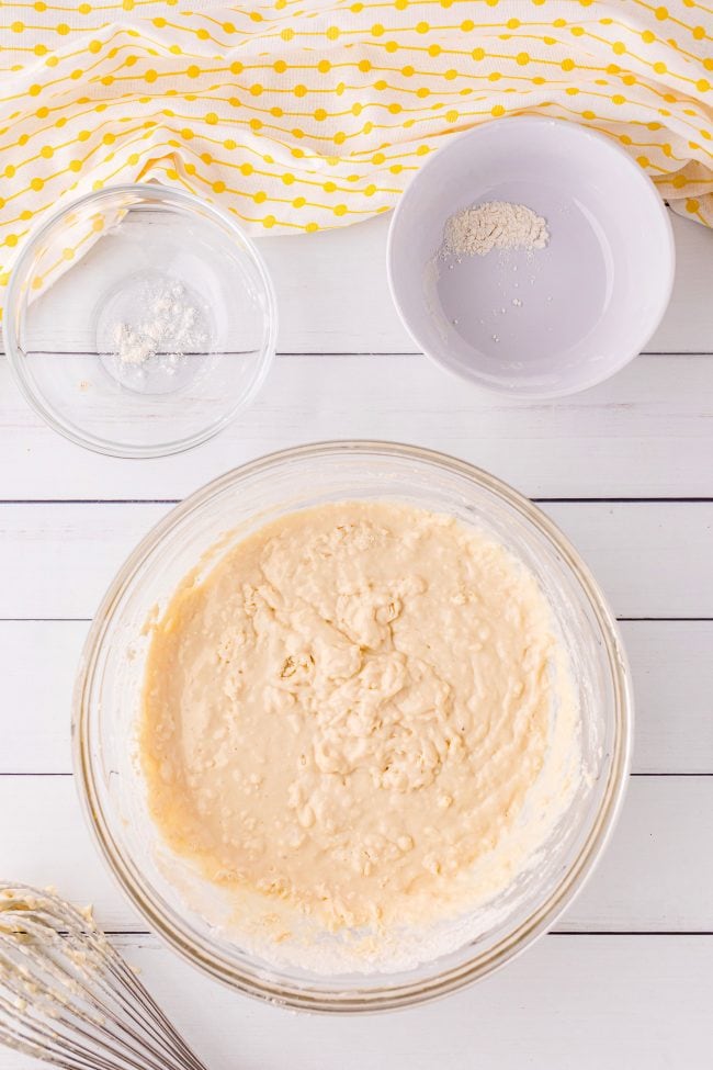 banana pancake batter in a glass bowl