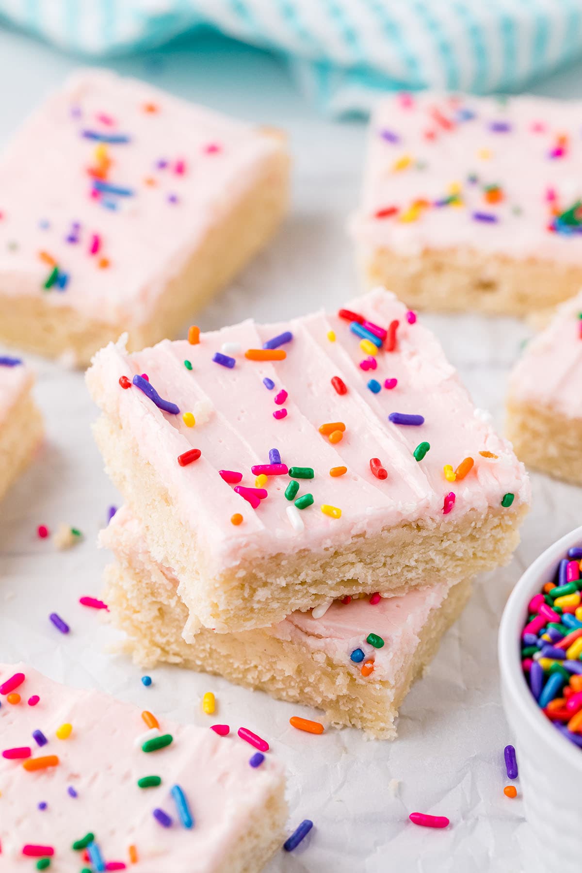 Easy Sugar Cookie Bars Recipe With Cream Cheese - TidyMom®