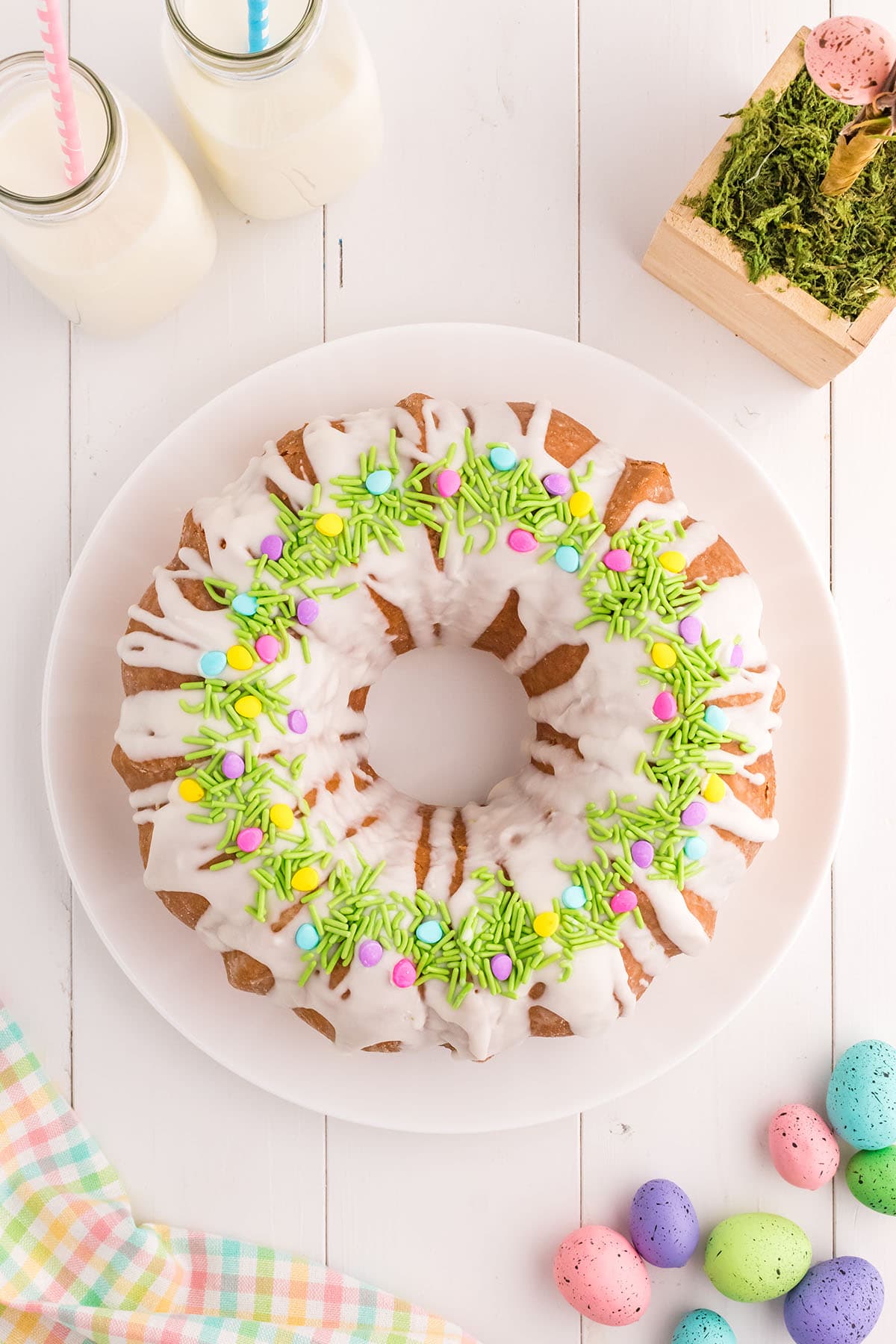 Easter Bundt Cake With Cheesecake Pudding TidyMom®