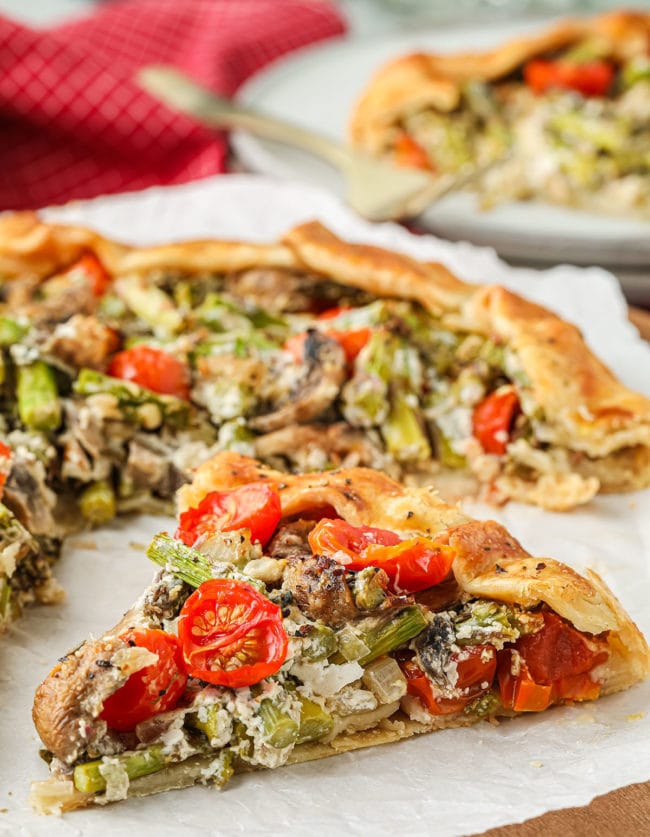 tomato and asparagus vegetable galette
