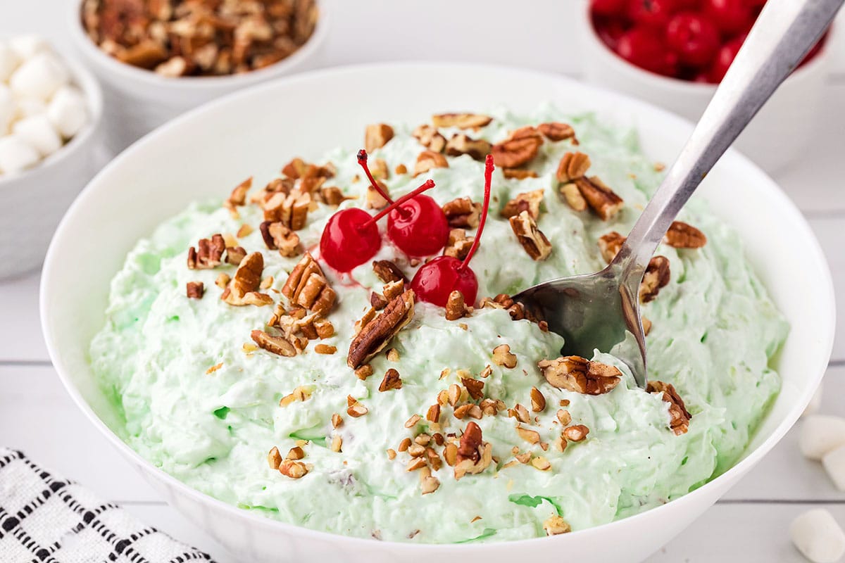 Simple Pistachio Salad-classic Watergate Salad - Tidymom®