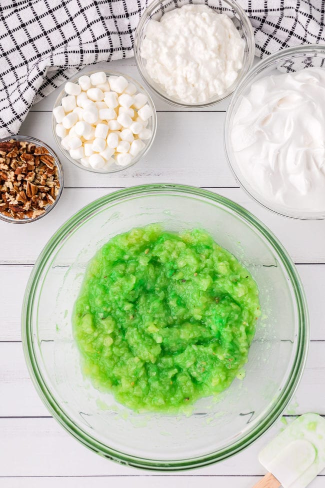 how to make watergate salad step 2