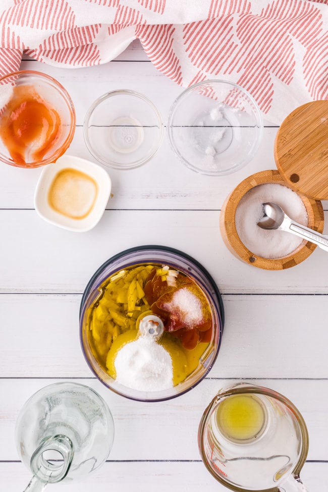 Making salad dressing in a food processor