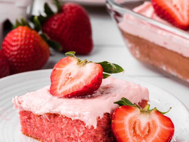 easy-strawberry-cake-picture-
