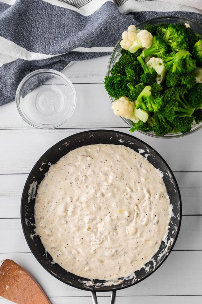 cheesy white sauce for Broccoli Cauliflower Casserole