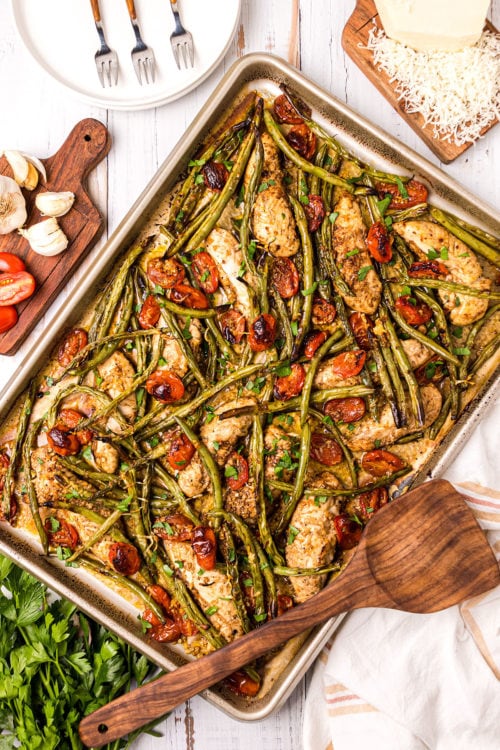 Easy Tuscan Chicken Sheet Pan Dinner - TidyMom®