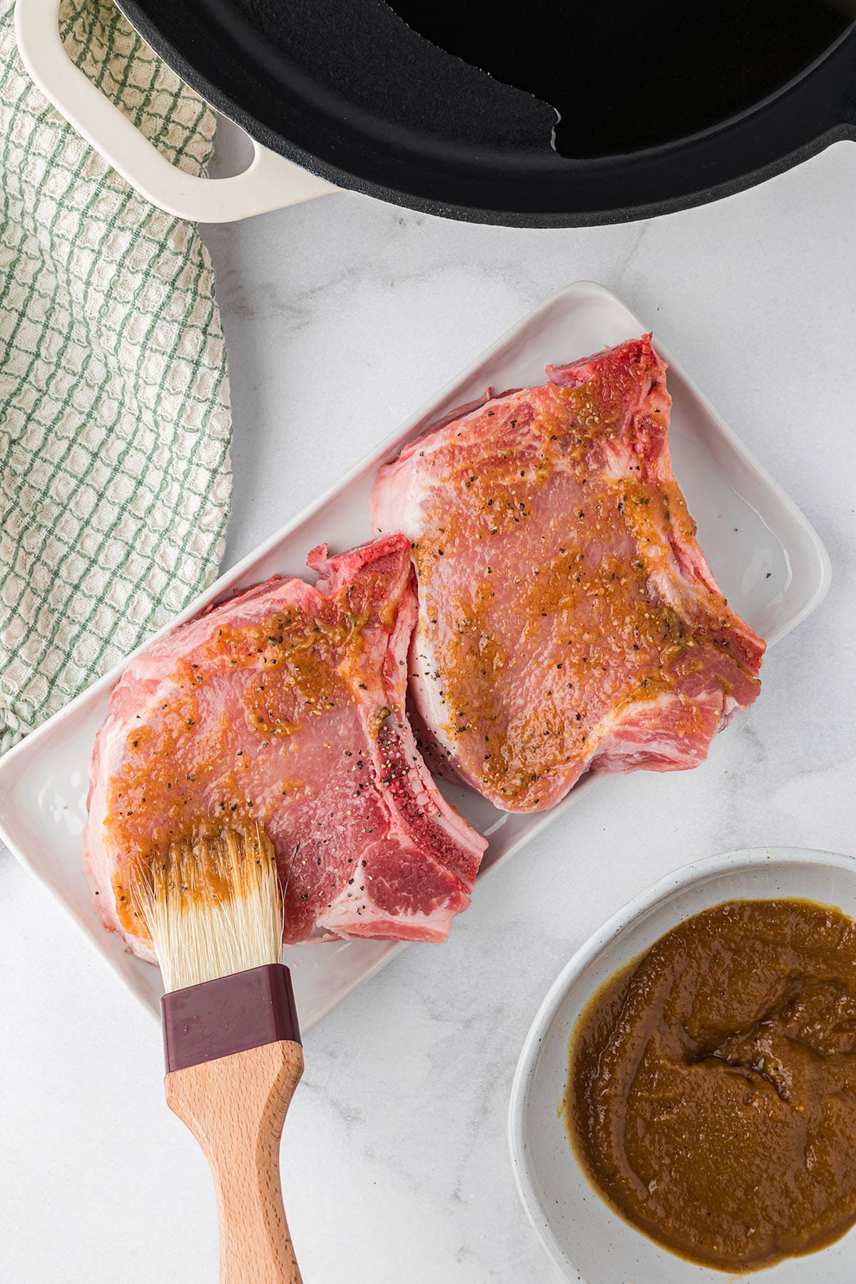 Apple Butter Pork Chops Easy Glazed Pork Chops TidyMom®