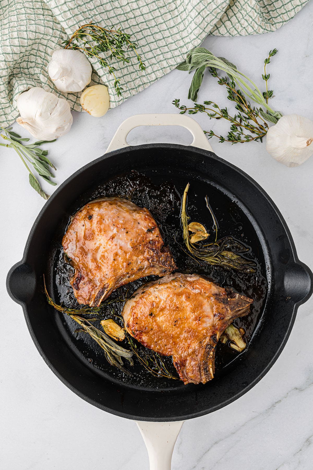 Apple Butter Pork Chops Easy Glazed Pork Chops TidyMom®