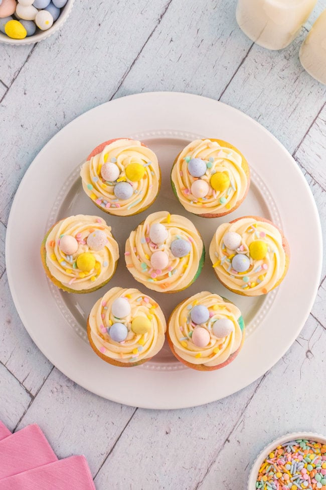 Spring cupcakes decorated for Easter