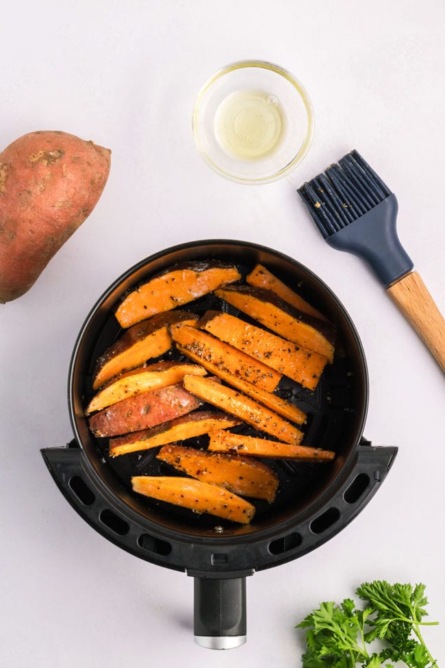 sweet potato wedges cooked in the air fryer