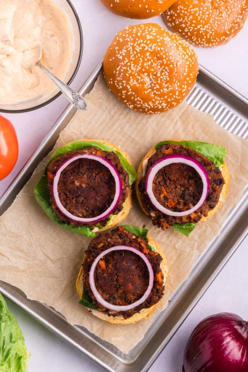 Easy Black Bean Burgers With Chipotle Mayo Sauce - TidyMom®