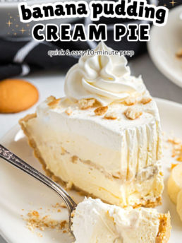 banana pudding pie on a fork