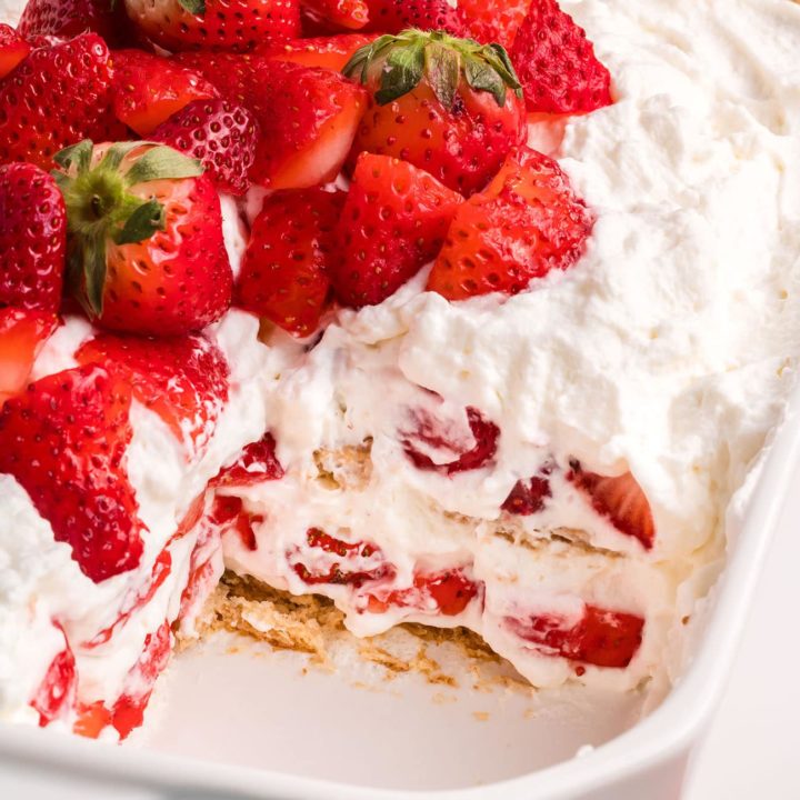 layered no-bake strawberry icebox cake