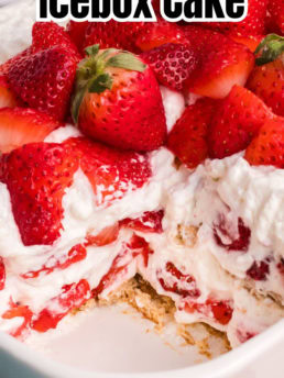 strawberry layered icebox cake