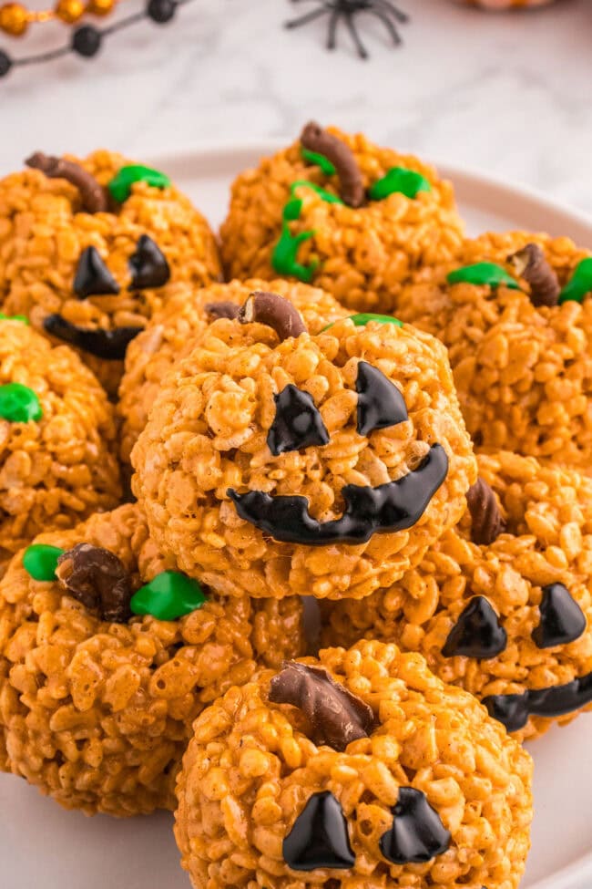 a plate of Pumpkin Spice Rice Krispie Treats