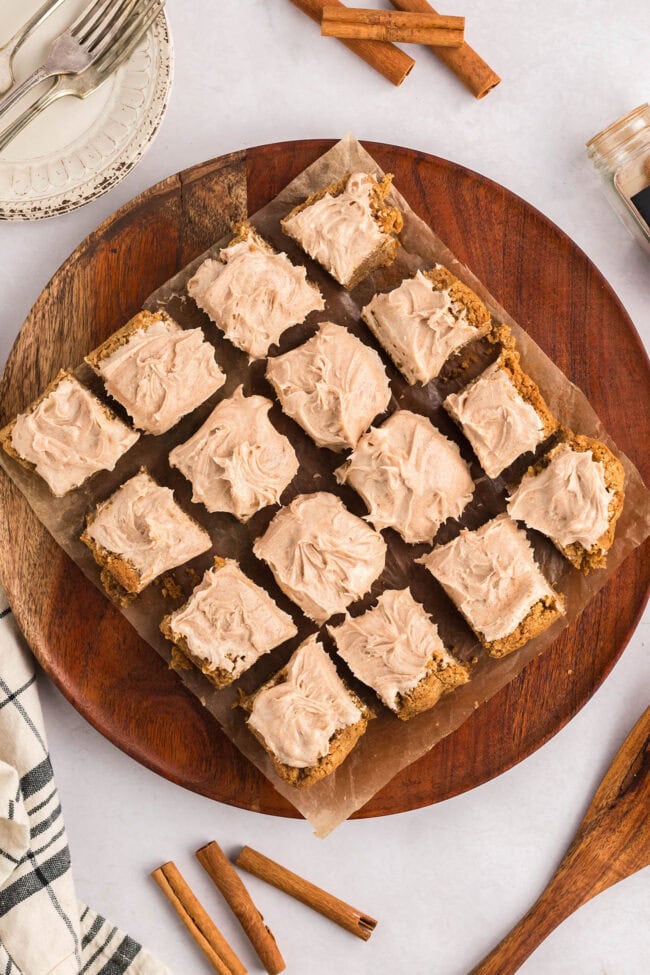 frosted and cut snickerdoodle bars