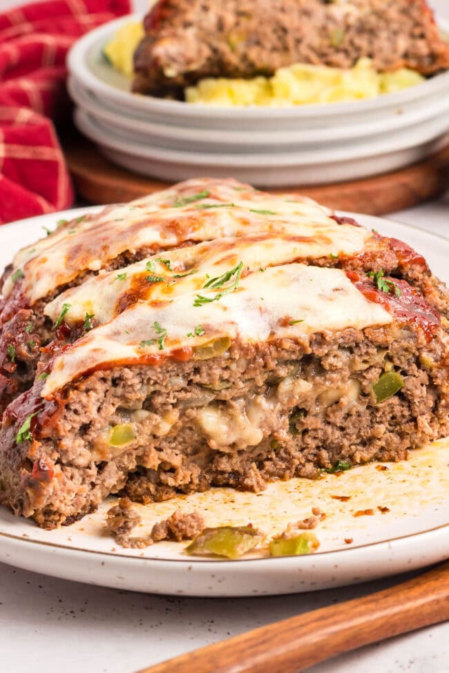 sliced meatloaf