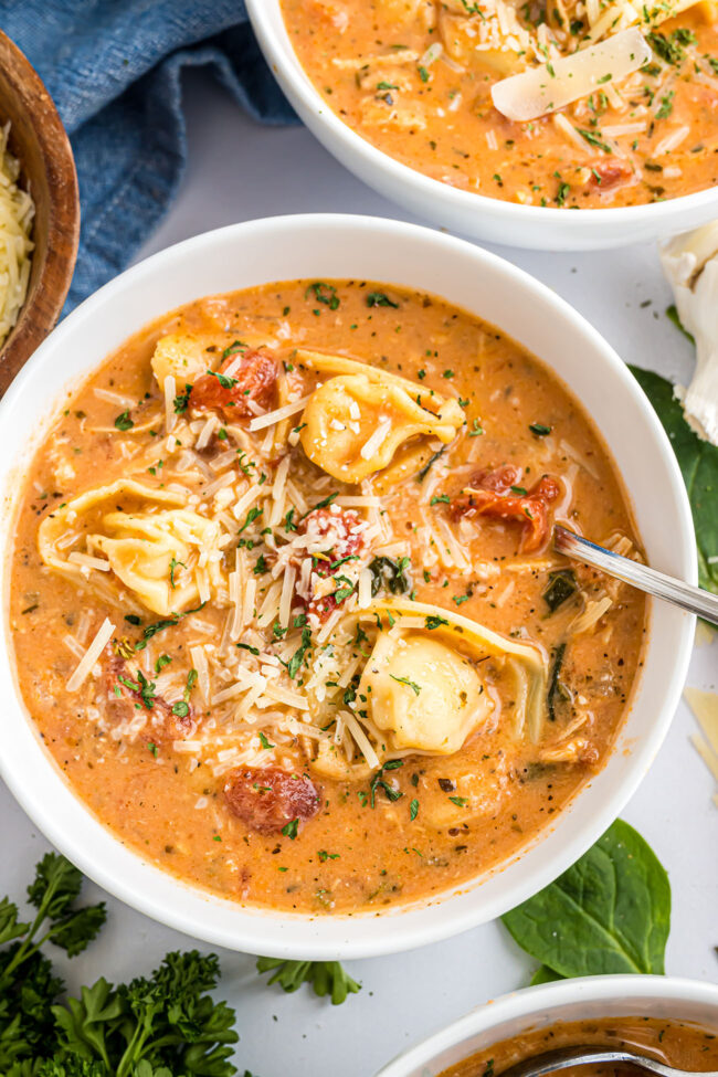 bowl of creamy soup with tortellini and chiken