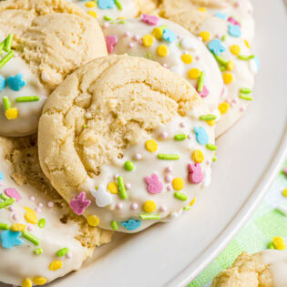 platter with Easter cake mix cookies with chocolate