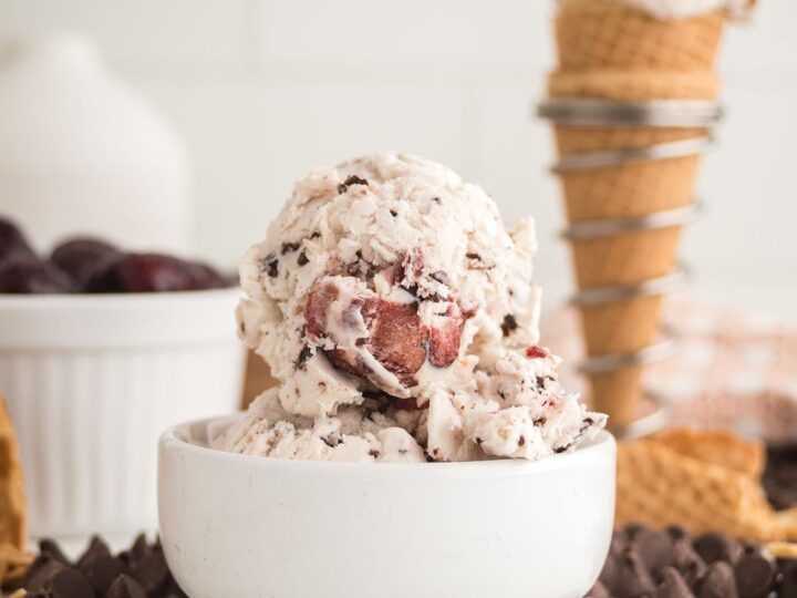 No-Churn Cherry Garcia Ice Cream Recipe